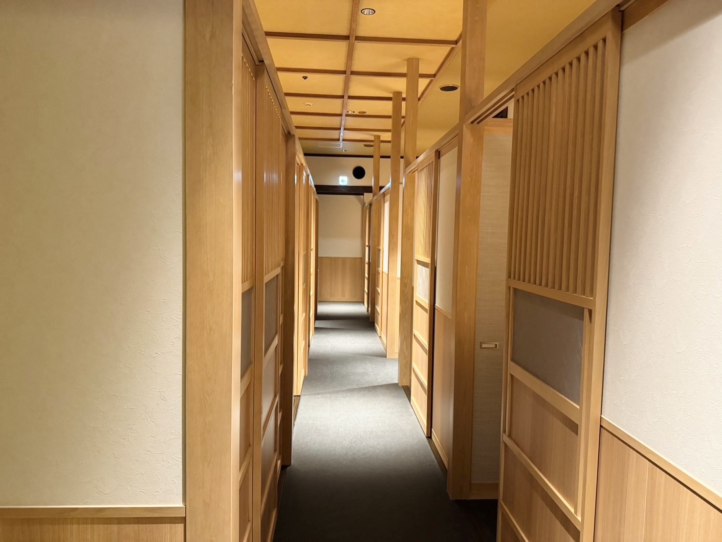 山下建築株式会社