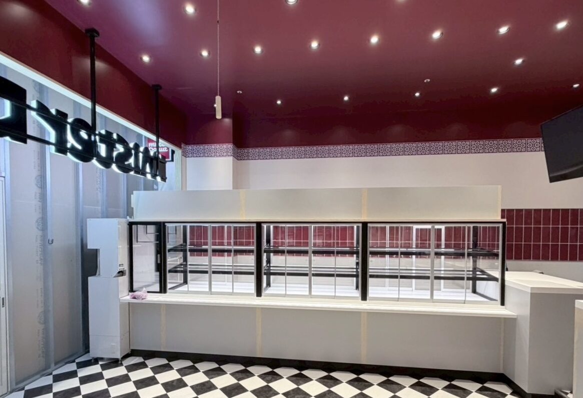 山下建築株式会社